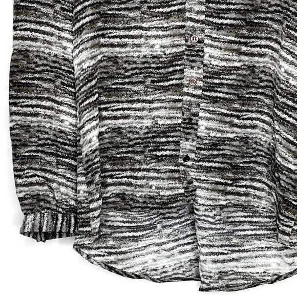 DREW 100% Silk Cutout Open Back Blouse Small Long Sleeve Button Up Shirt - Picture 6 of 12